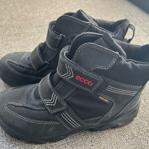 Ecco GORE-TEX Kids Black Boots